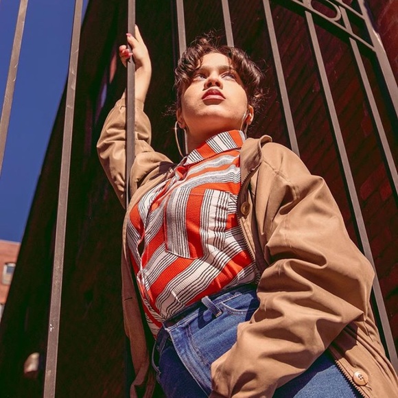 Meet your Posher, Stephanie - Picture 4 of 6